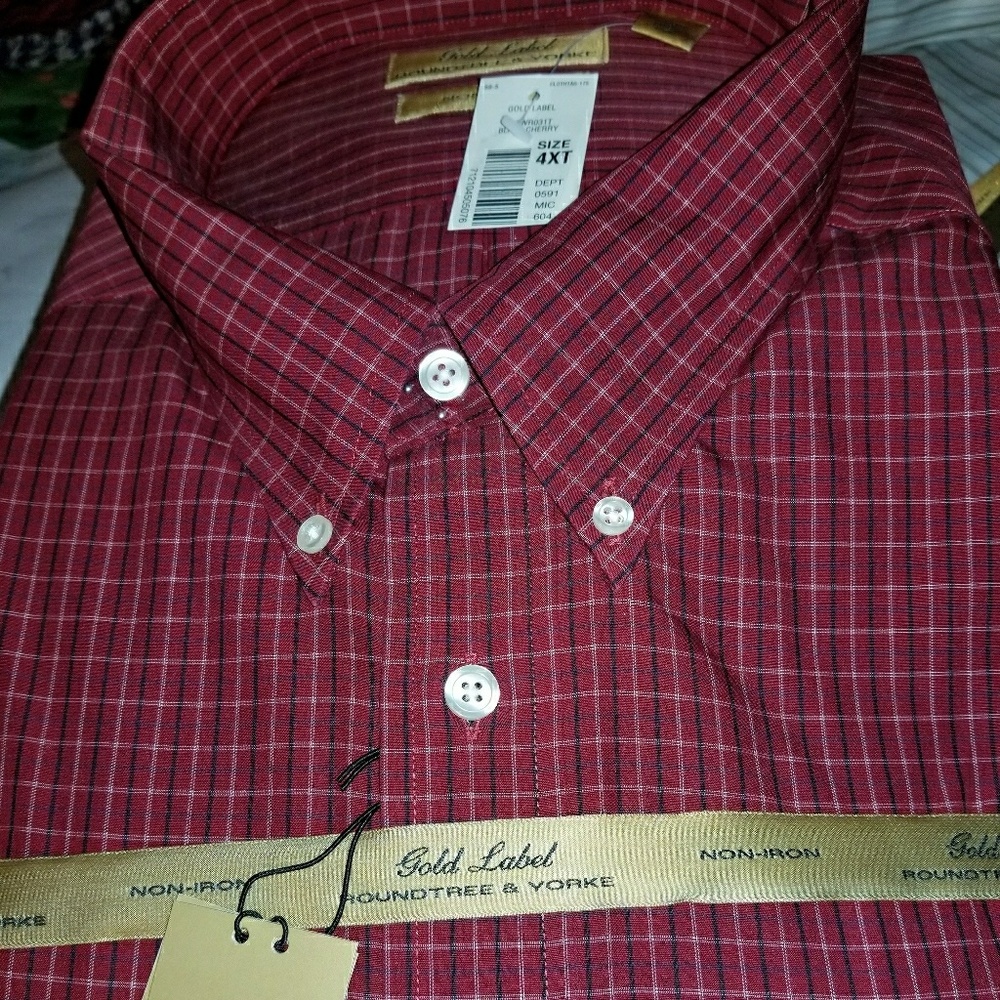 Men's dress shirt